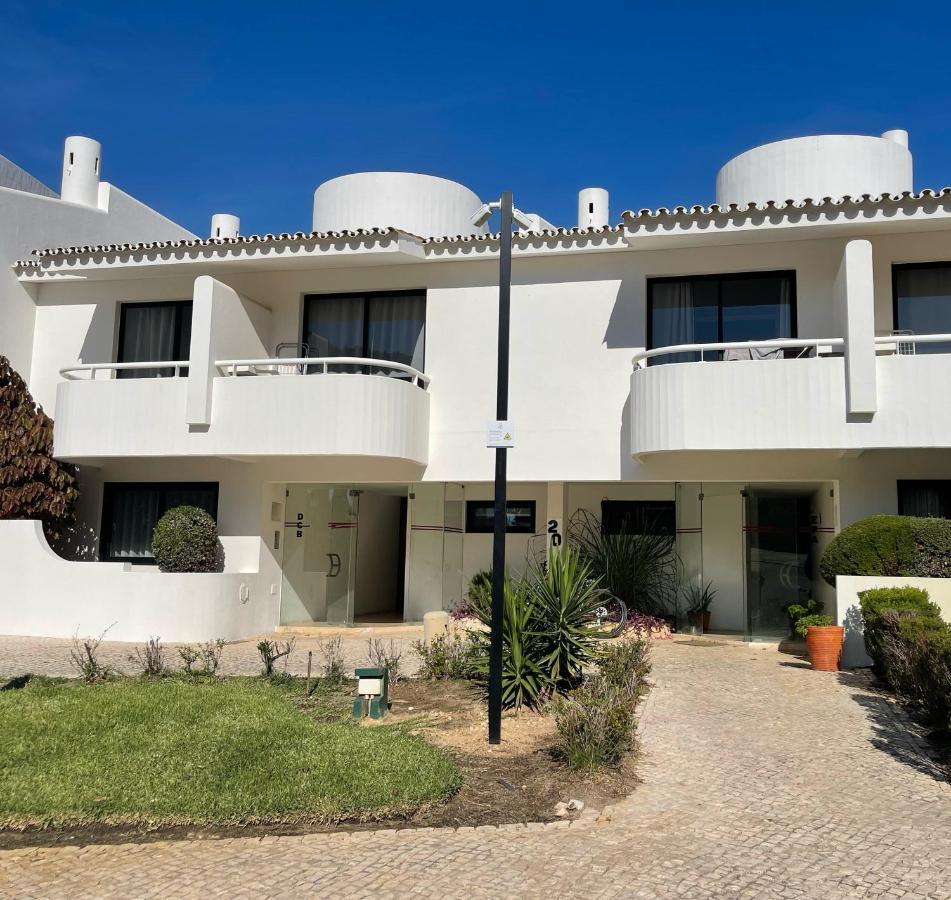 Scarlet'S Place - 1 Bed Victory Village Quinta Do Lago - Beach, Nature, Lakes Quinta do Lago Exterior foto